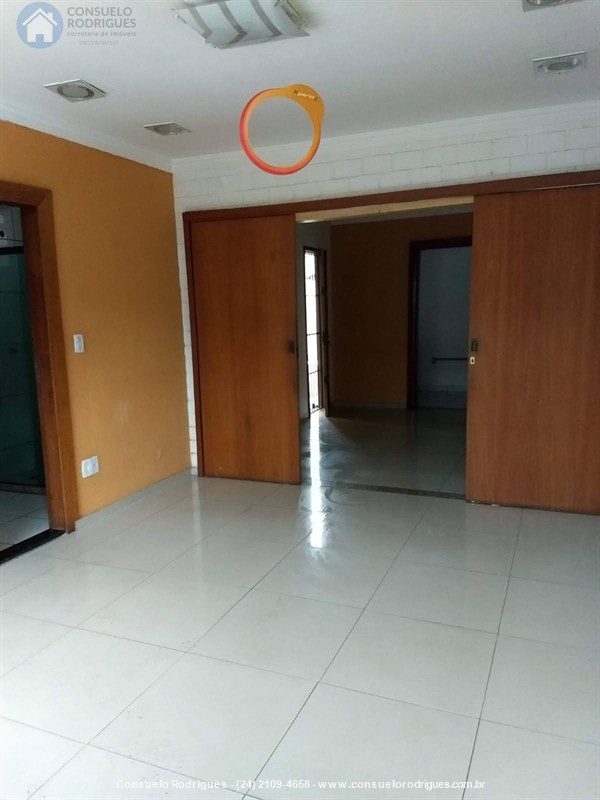 Sala Comercial a Venda no Retiro em Volta Redonda