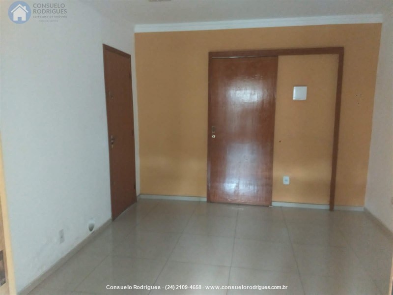Sala Comercial a Venda no Retiro em Volta Redonda