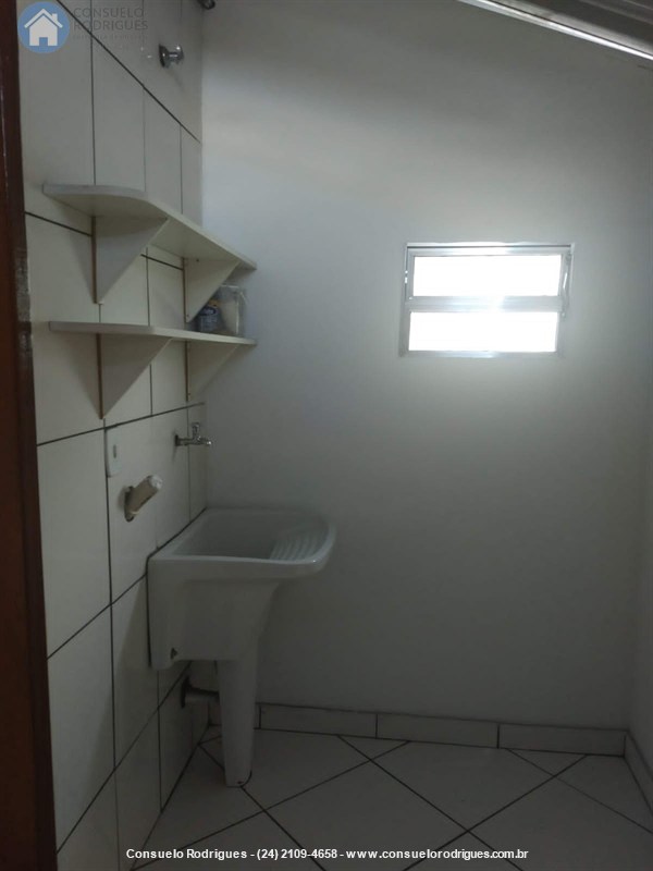 Sala Comercial a Venda no Retiro em Volta Redonda