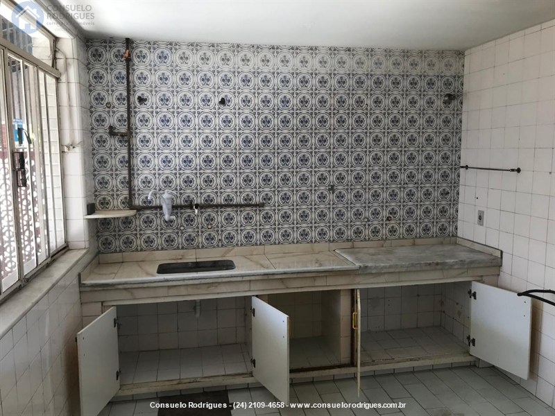 Casa a Venda no Centro em Resende